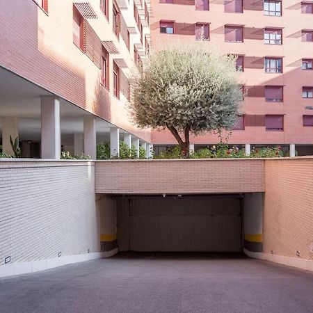 Relajate Despues De Patear Madrid Apartman Kültér fotó