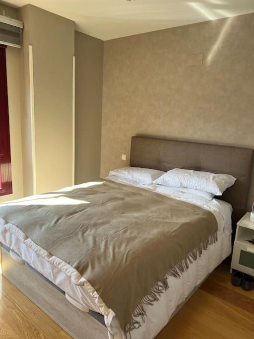 Relajate Despues De Patear Madrid Apartman Kültér fotó