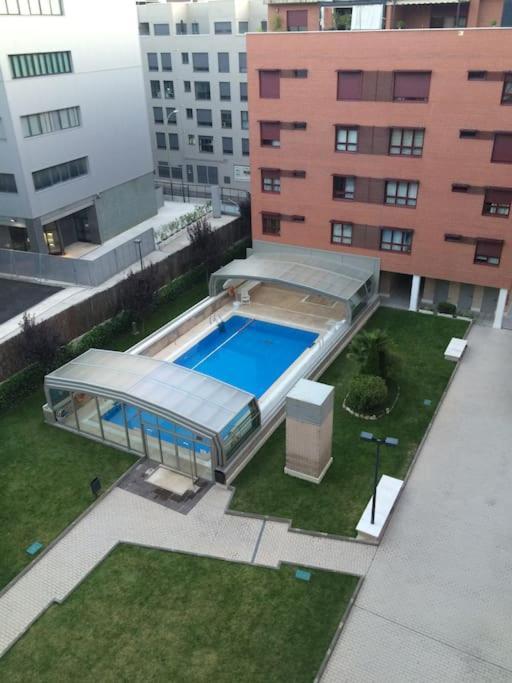 Relajate Despues De Patear Madrid Apartman Kültér fotó